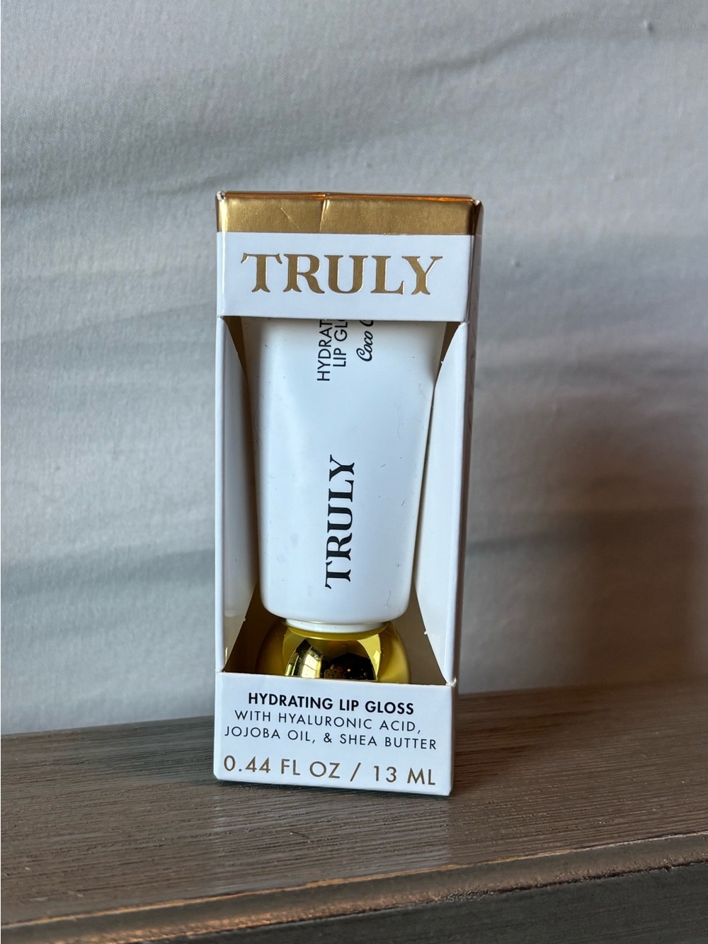 TRULY Hydrating Lip Gloss Clear Coco Cloud